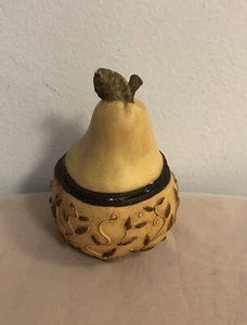 Vintage 1998 FIGI Pretty Pear Trinket Box Seeds Inside - Picture 1 of 9