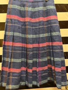 Women "Avoca Collection" blues/purples plaid pleated skirt Size large. - Picture 1 of 4