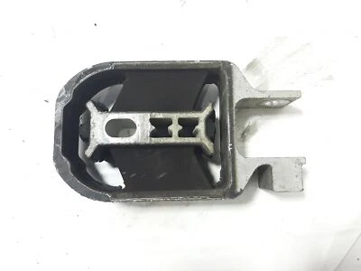 Montaje motor trasero Volvo V40 hatchback 31359652 2.0 diésel 140kw 2016 28458697 Foto 1 de 2