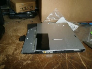 acer aspire es1-711g dvd - Photo 1/1