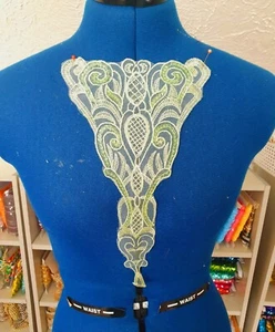 Green sequin flower bridal wedding embroidery patch lace applique motif costume - Picture 1 of 1