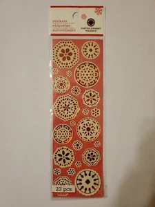 Martha Stewart Crafts CHRISTMAS SNOWFLAKE Stickers – 23 pcs - Picture 1 of 3