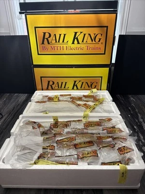 RARE MTH VIA RAIL Budd Car Set 30-20029-1 & Add On   30-20029-3 - Image 1 of 4