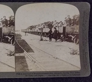 Vintage Stereoscope Card A train load of Russian Prisoners per Image - Picture 1 of 2
