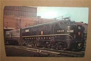 1956 ALCO PENNSY ENGINE 9629 at ENOLA PENNSYLVANIA RAILROAD TRAIN RPPC POSTKARTE - Bild 1 von 2