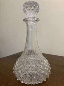Cristal D’Arques France Vintage Decanter And Stopper Approximately 25cm Tall - Picture 1 of 2