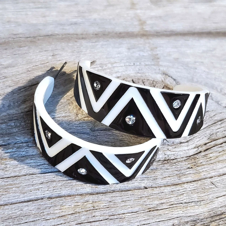 Vintage Y2K White Black Lucite Austrian Crystal Zig Zag Triangle Hoop Earrings - Image 1 of 4