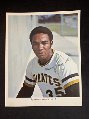 Vintage 1971 Pittsburgh Pirates Manny Sanguillen Pre-Print Autograph 8x10 Photo - Image 1 of 2