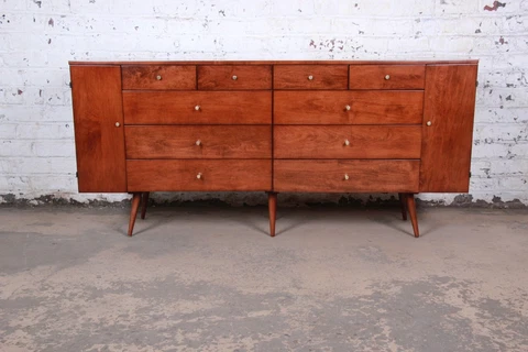 Paul McCobb Planner Group 20-Drawer Dresser or Credenza, Newly Restored Cover