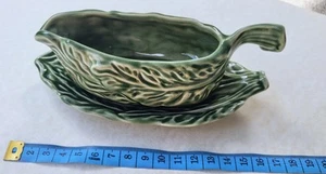 Vintage 1950s SylvaC Gravy Boat & Saucer No.5148 Sweet Leaf Pattern Embossed GC - Picture 1 of 6