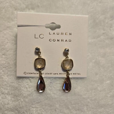 Nuevos Pendientes Perforados Colgantes Tono Dorado LC Lauren Conrad Piedras Rosa Pálido y Azul  Foto 1 de 4
