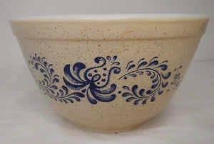 Vintage Pyrex by Corning HOMESTEAD Nesting Mixing BOWL 401 1.5 Pint 5.5" wide - Picture 1 of 6