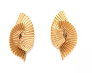 Tiffany & Co. 14k Yellow Gold Fluted Ribbon Twist Clip On Earrings - Picture 1 of 6