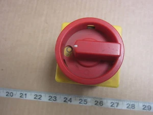 32990110 IEC 947-3 E-D2-3D-2 SH-RG 40A 600V Manual Motor Controller Switch, Used - Picture 1 of 3
