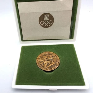 Tokyo Olympics 1964 Bronze Medal with Original Case - Picture 1 of 5