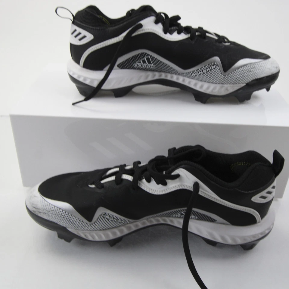 Chuteira de beisebol Adidas masculina preta/branca usada - Imagem 1 de 1