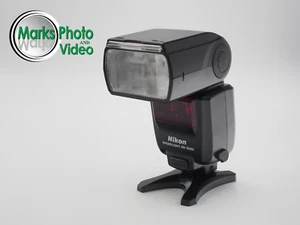 MINT Nikon SB-5000 Speedlight Flash w/ Stand, No. 2817 - Picture 1 of 7