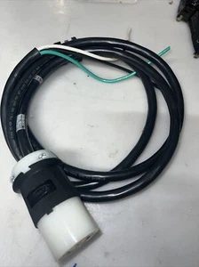 Hubbell HBL2313BK Twist-Lock Female 20A 125V 2-Pole 3-Wire L5-20R 6ft SO Cord - Picture 1 of 5