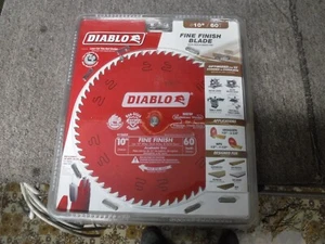 *NEW* DIABLO 10in. x 60-Tooth Fine Finish Saw Blade, Wood, D1060X - Picture 1 of 4