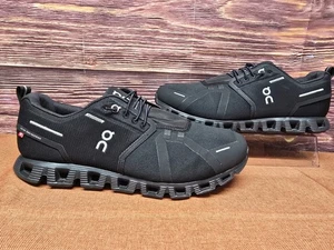 Größe 10,5 - On Cloud 5 Waterproof All Black W - Bild 1 von 12