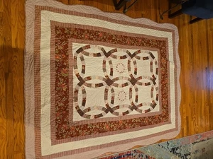 Anillo de boda doble vintage edredón rojo borgoña floral 83 X 68 bordado hecho a mano - Imagen 1 de 12