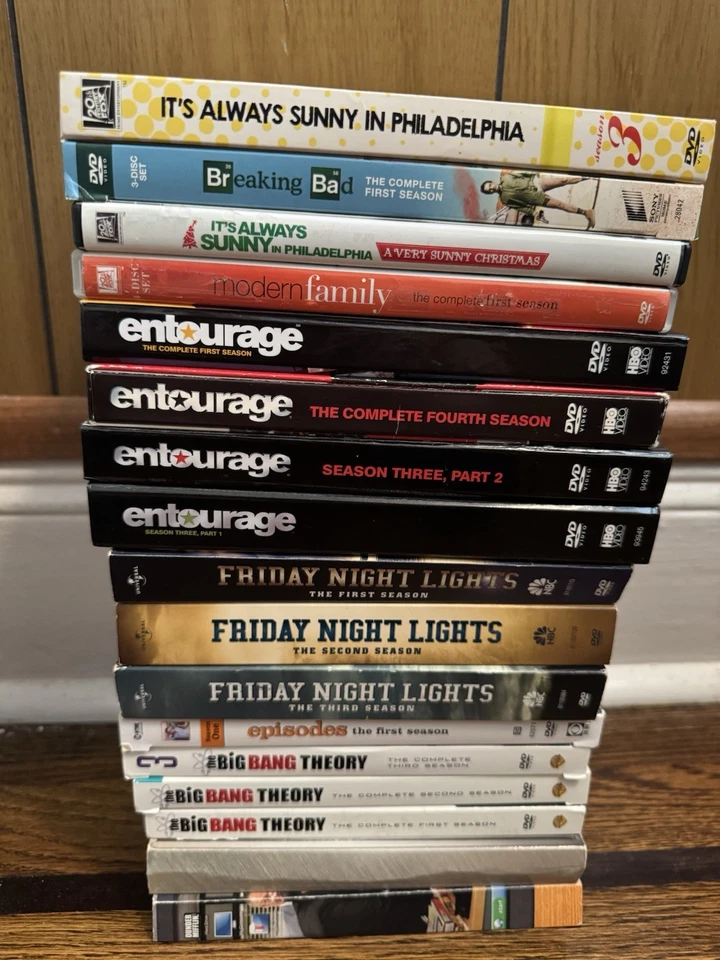 TV DVD Lot Breaking Bad The Office Always Sunny Big Bang FNL Entourage READ - Image 1 of 1