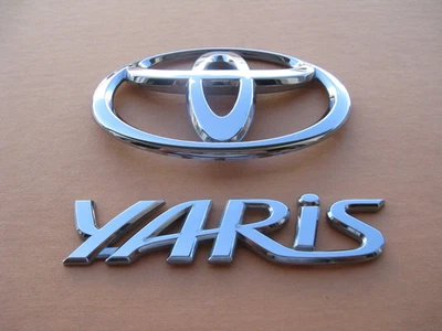 07 08 09 10 11 12 TOYOTA YARIS SEDÁN EMBLEMA TRASERO LOGOTIPO INSIGNIA SIGNO SÍMBOLO A46902 Foto 1 de 4
