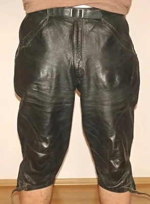 Lederhose BW44 cm, kurze Lederhose, Knickerbocker, Pfadfinder Lederhose, Krachle - Bild 1 von 4