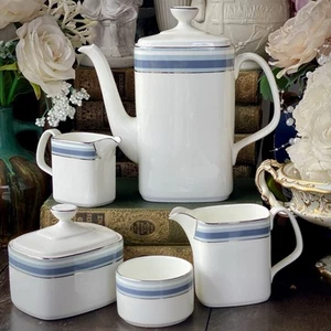 ROYAL Doulton Eastbrook Tea Coffee Pot Milk Cream Jugs Sugar Bowls Contemporary - Picture 1 of 7