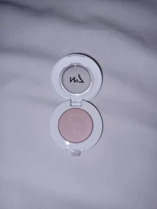 Boots No7 Eyeshadow Full Size Eyeshadow Wheatsheaf Shade 1.3g 0.04 Oz Brand New - Picture 1 of 2