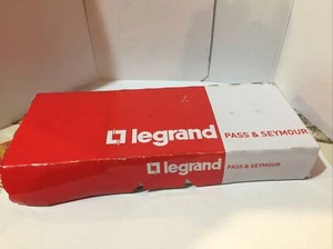 20- Pass & Seymour / Legrand 3232TRW Tamper-Resistant Receptacles 15A 125V - Picture 1 of 4