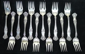 VINTAGE Grape 1847 Rogers Brothers set 12 SALAD FORKS 5 7/8" - Picture 1 of 9