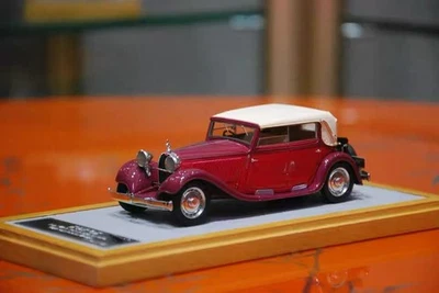 XEROX 1: 43 Red Bugatti T46 1929 vintage car resin model - Image 1 of 4