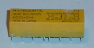 MARKLIN HO, RELE BIESTABLE MATSUSHITA, 2 BOBINAS, 4 CONMUTADORES - Picture 1 of 1