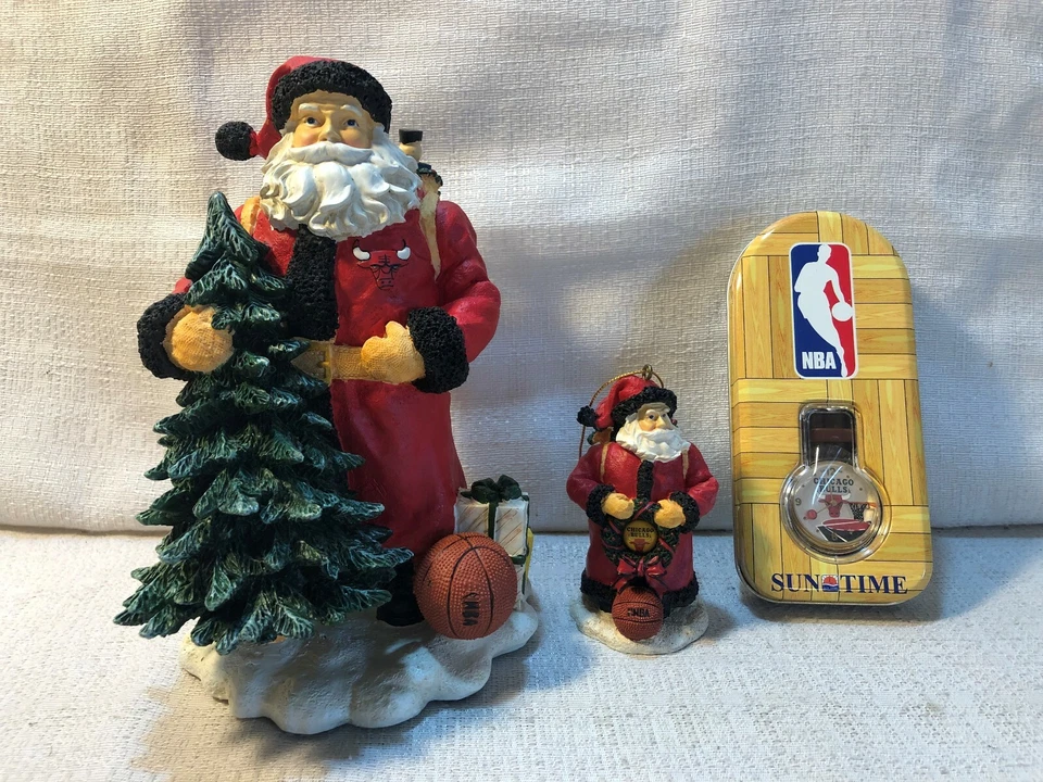 3 Chicago Bulls Basketball Memory Company NBA Santa Ornament relógio flutuante masculino - Imagem 1 de 4
