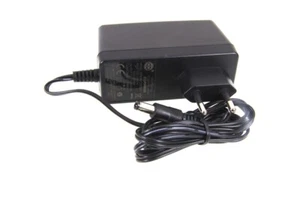 Original Netzteil 311P0W089 FRITZ!Box 6490,7490,5490,7430 Output:12V-2500mA - Bild 1 von 1
