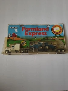 RARE ERTL Farmland Express 1/64 semi truck with Two Ford TW35 Tractors - Picture 1 of 9