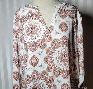 MAURICES Womens Blouse Sz 1X Floral Print Peasant Bohemian Hippie V Neck EUC  - Picture 1 of 8
