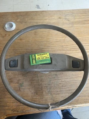 B082. Volante Toyota Corolla 1979 Foto 1 de 3