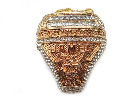 LeBron James - 2020 Los Angeles Lakers Championship Ring with Wooden Box Cover