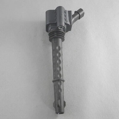 Bobina de encendido GENUINA Bosch NUEVA para Dodge Dart Fiat 500 0221504709 Foto 1 de 4