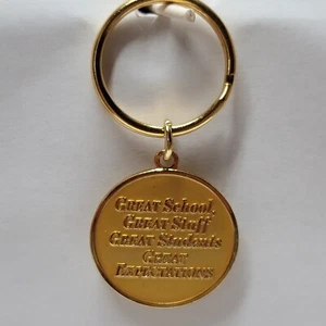 Gran Escuela Gran Personal Grandes Estudiantes Grandes Expectativas Llavero Anillo de Metal - Imagen 1 de 6
