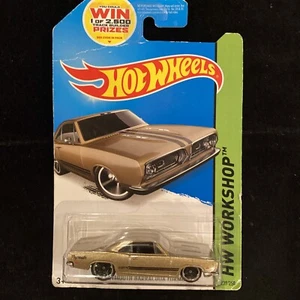 2014 Hot Wheels 68 PLYMOUTH BARRACUDA Gold Variant 239/250 - Picture 1 of 5