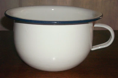 Pot de chambre émaillé blanc liseré bleu ancien - Photo 1/4