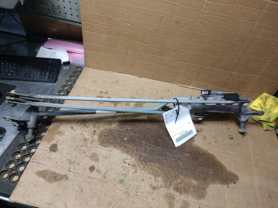 Motor y acoplamiento limpiaparabrisas para camioneta Ford F250SD 02-07 583652 Foto 1 de 4