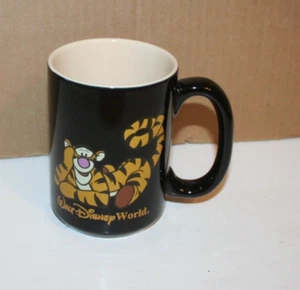 Tigger Walt Disney Keramik Kaffeebecher 16 Unzen - Bild 1 von 4