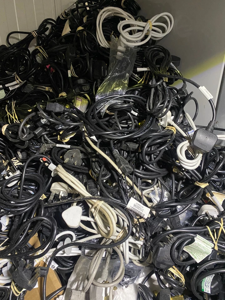 JOB LOT x 50 Mains Power Cable Kettle Lead 3 Pin IEC C13 PC TV MONITOR TESTED - Image 1 of 1