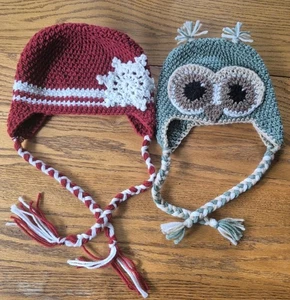 2 Cappelli per bambini fatti a mano in maglia gufo fiocco di neve senza etichette - Foto 1 di 5
