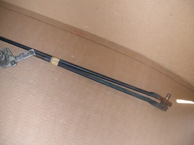 1966-67 BUICK RIVIERA - OEM LIMPADOR DE PARA-BRISA LIGAÇÃO / TRANSMISSÃO - Imagem 1 de 4