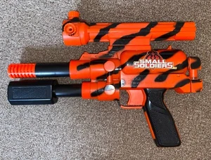 Small Soldiers - Toy Dart Blaster Gun - Larami - Vintage - Picture 1 of 6